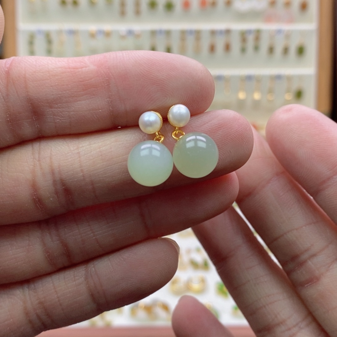 和田玉银S925镶嵌耳饰