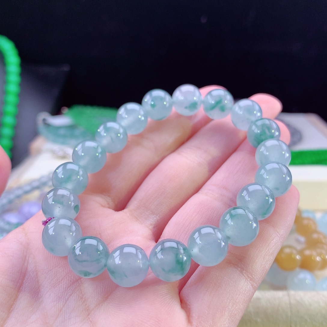 翡翠手链未镶嵌卡10