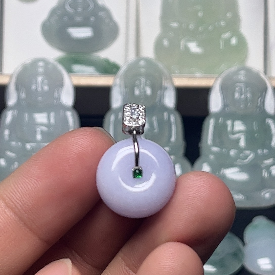 翡翠未镶嵌颈饰缅甸天然翡翠