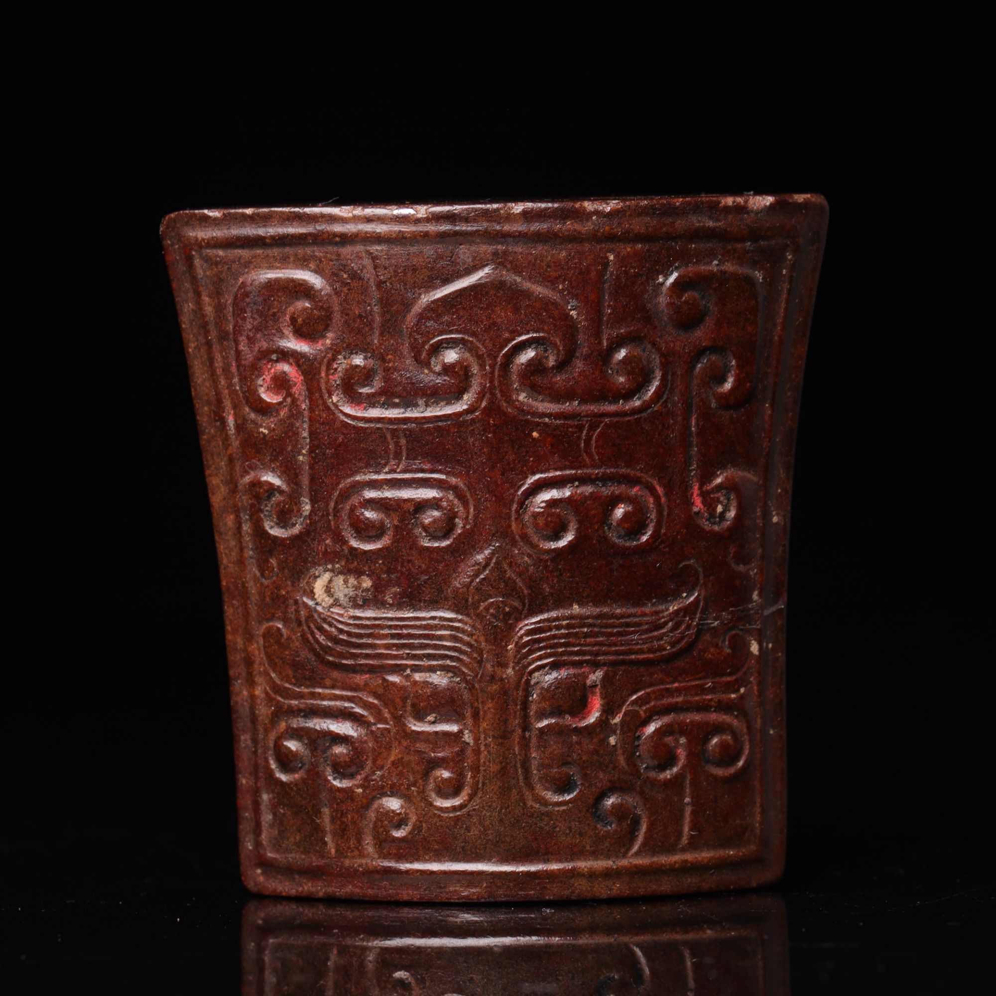 明代和田玉剑饰花件