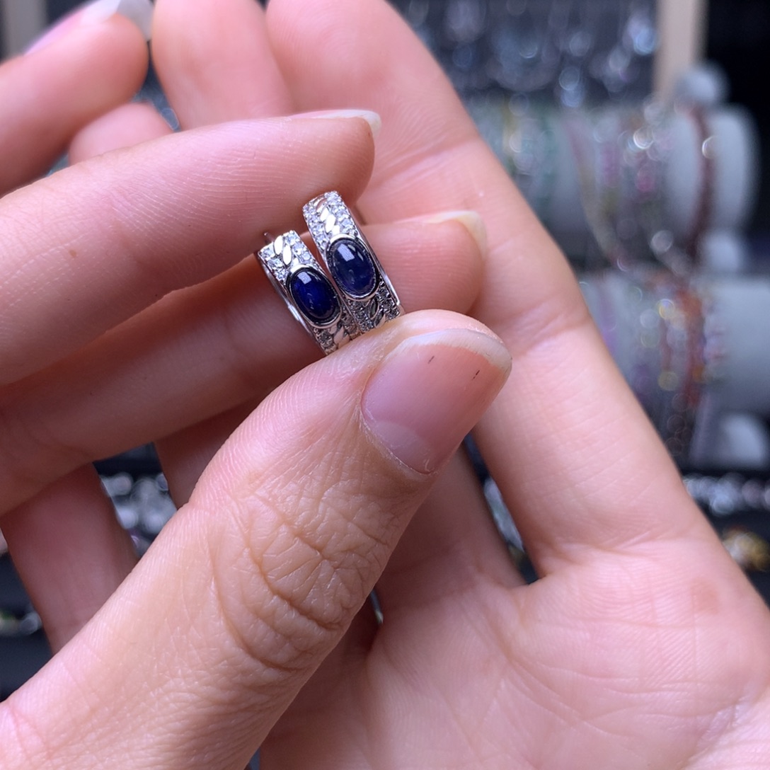 蓝宝石耳环银S925镶嵌