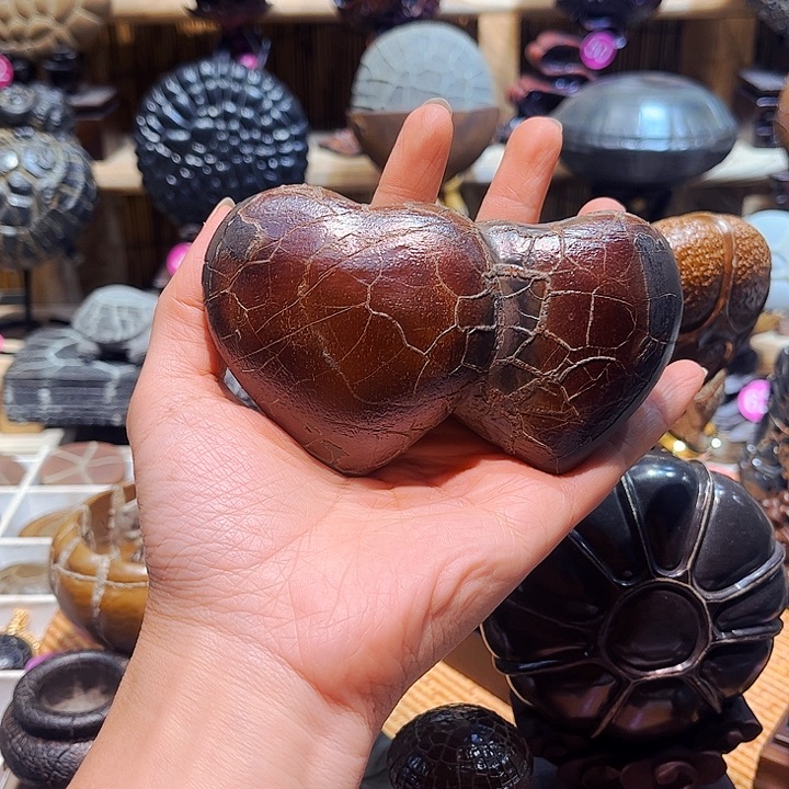 王***萍石材龟纹石小精品摆件