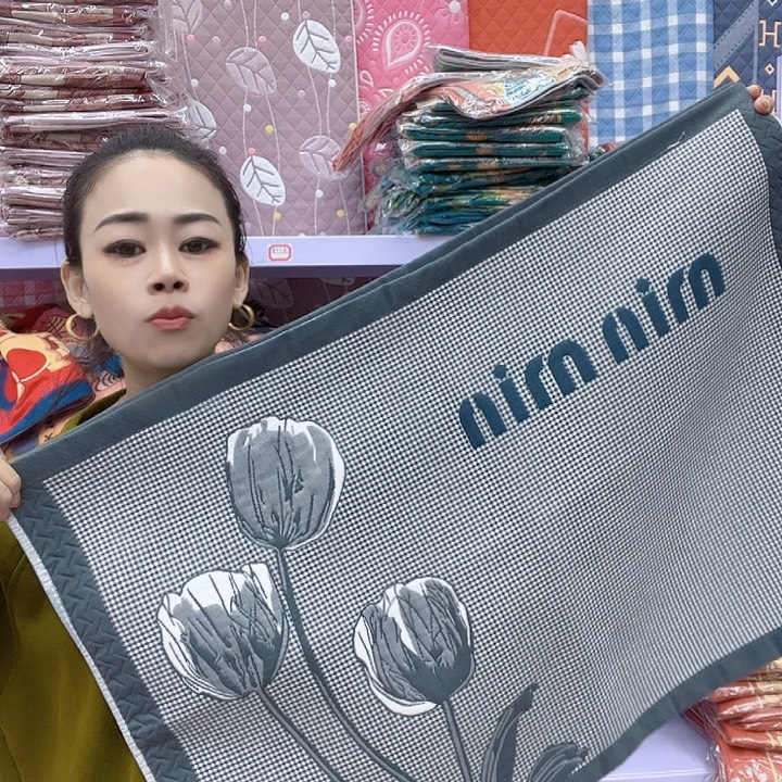 棉灰色郁金香纯棉