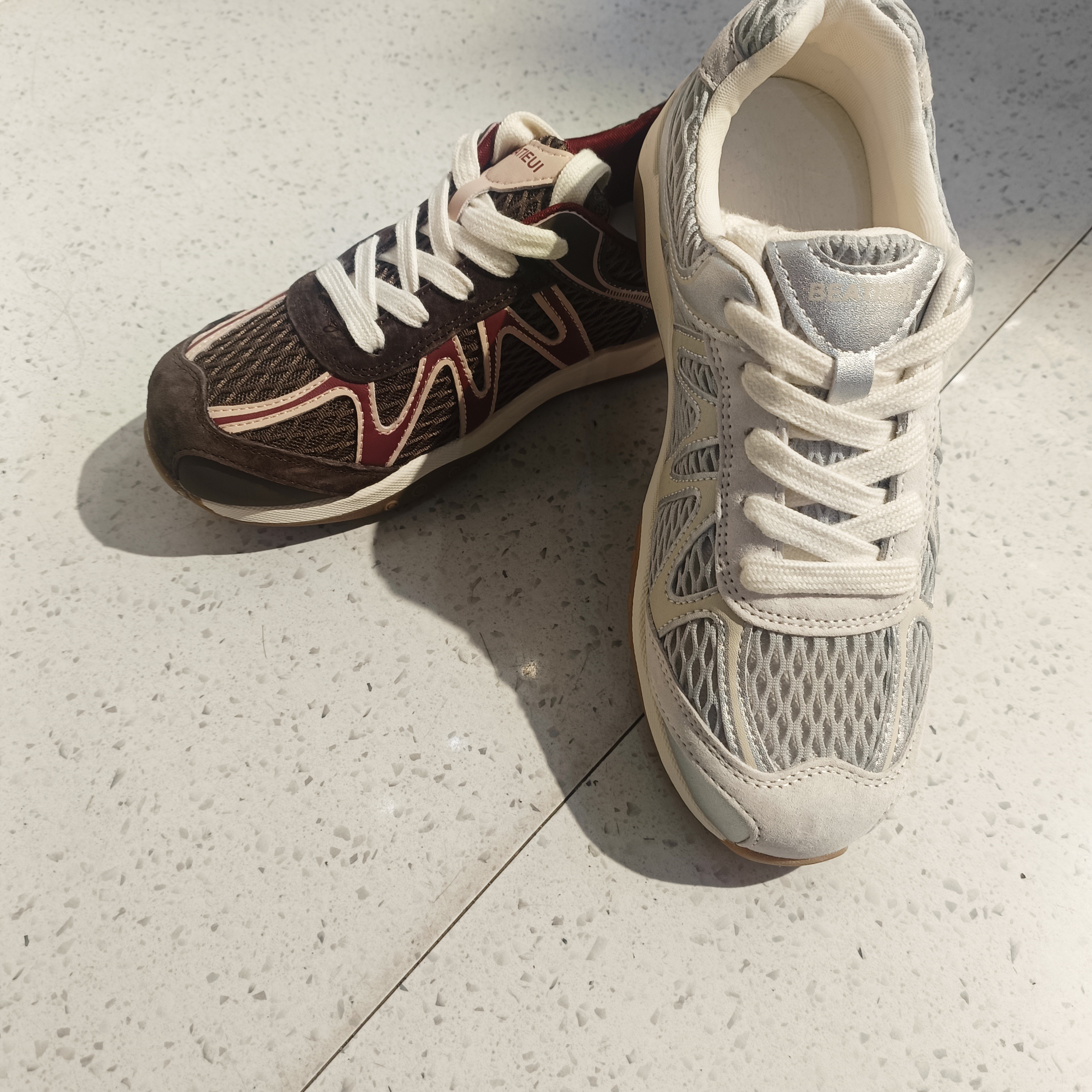 福利新款百搭时尚休闲女鞋运动鞋