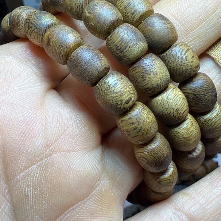 沉香碎屑沉香0.8鼓珠4克