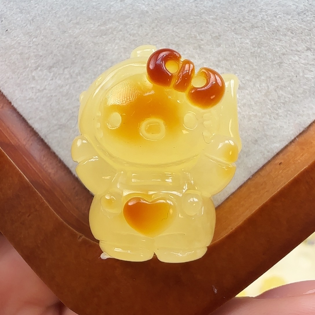 未镶嵌琥珀裸石蜜蜡