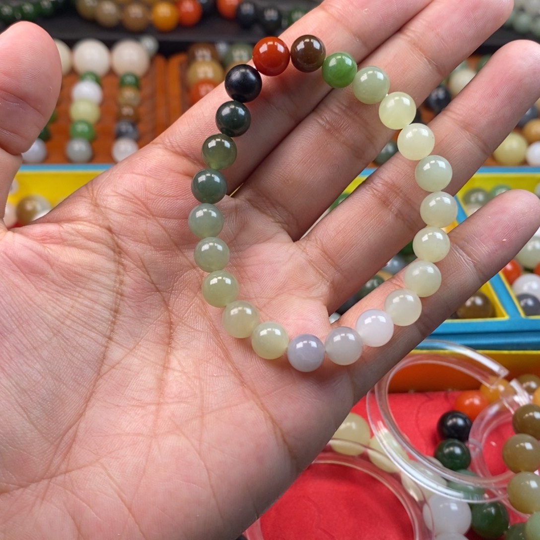 和田玉未镶嵌珠宝奇石卡8福利多宝y