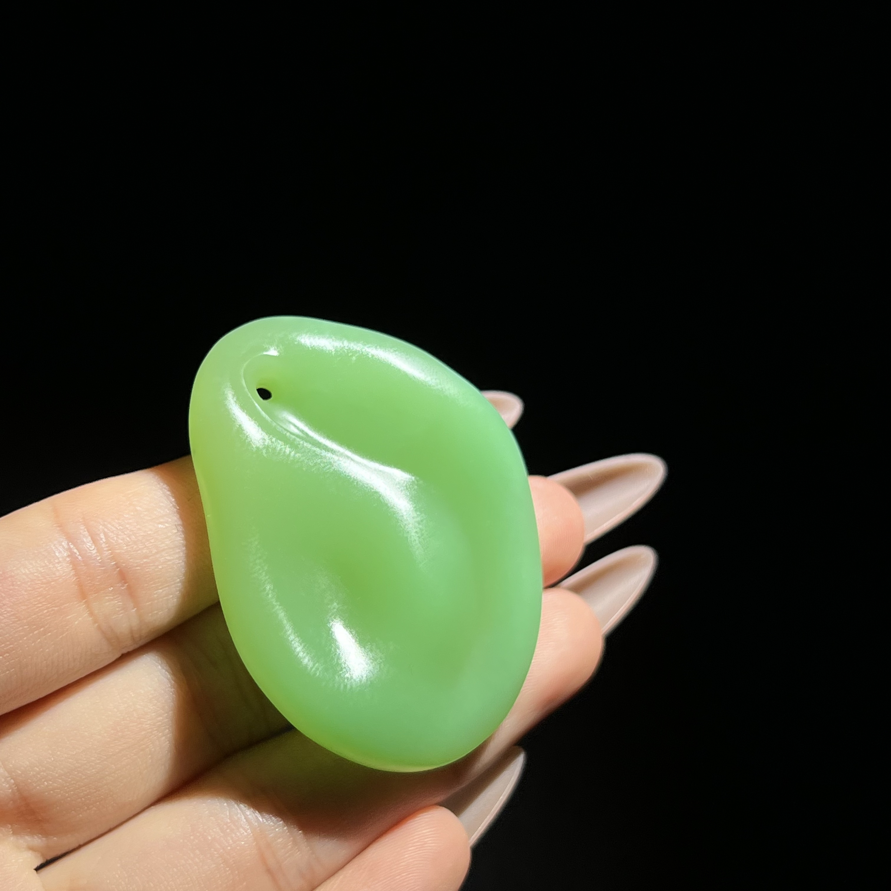 缅黄缅绿色粉绿随型吊坠手工雕刻原矿精品