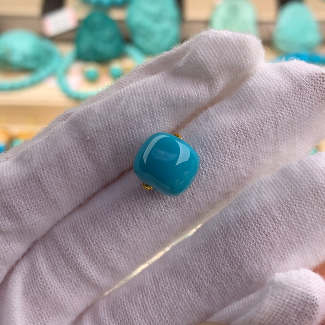 绿松石珠宝奇石未镶嵌10.9*9.6mm