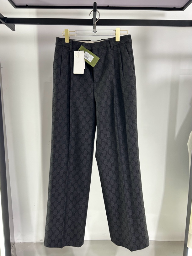 未使用 GUCCI/古驰 古驰gucci黑灰满印长【专属】