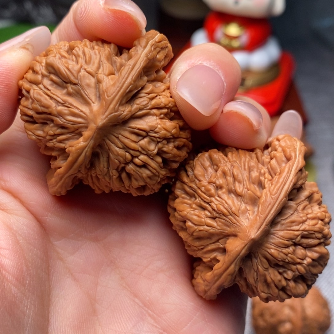 M***J把件文玩核桃毕业精品四座楼44尺寸