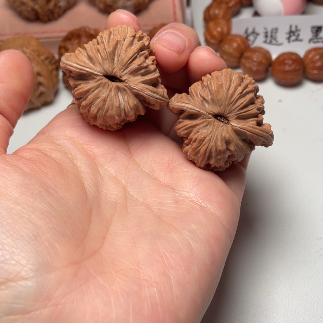 文玩核桃吊坠楼38