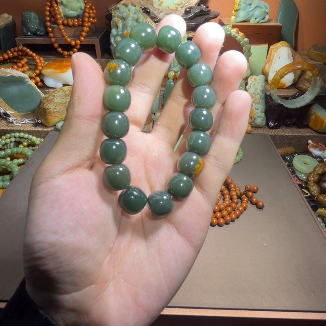 透闪石质玉手链 13 14未镶嵌