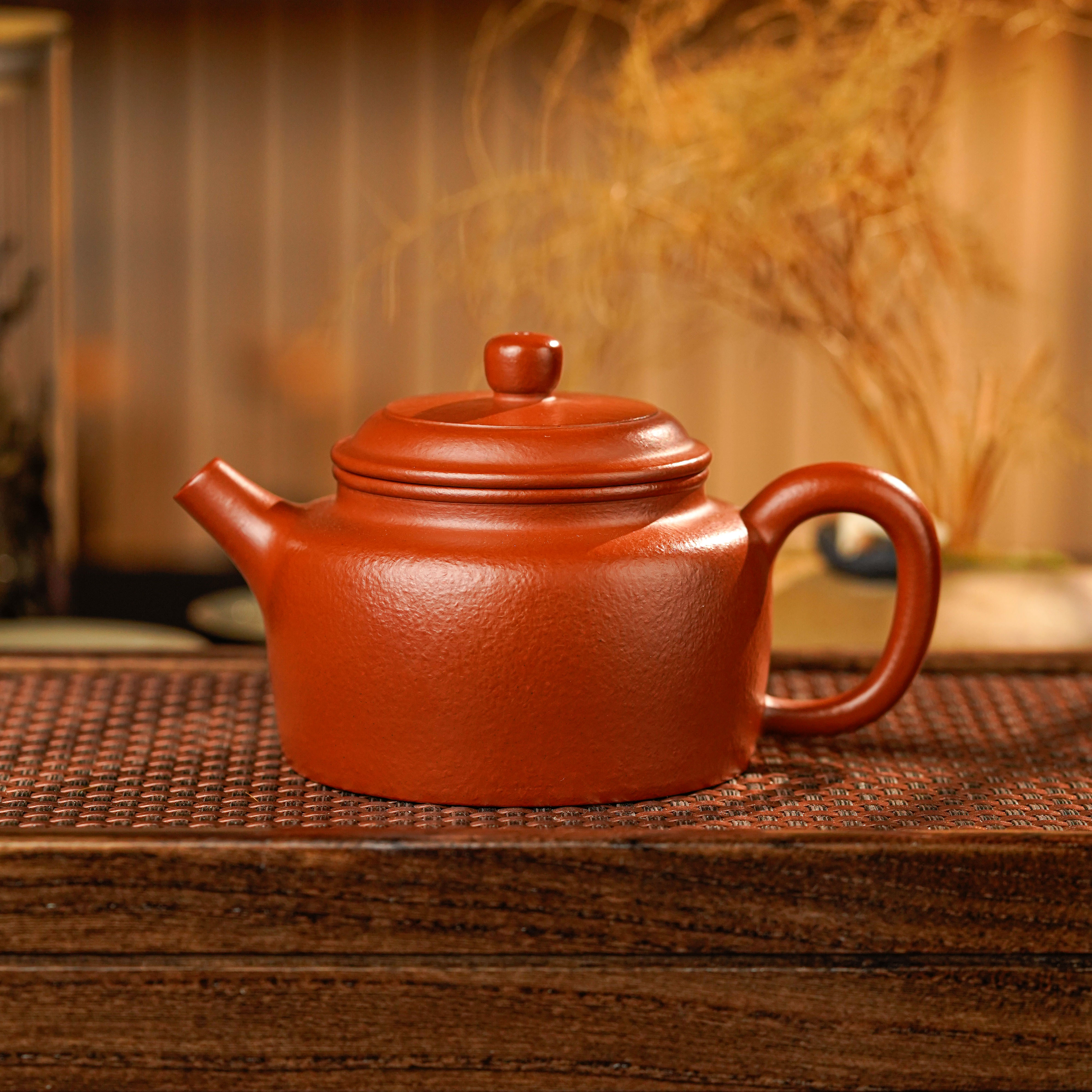 YJ2-004 王玉娟    宜兴手工紫砂   德钟