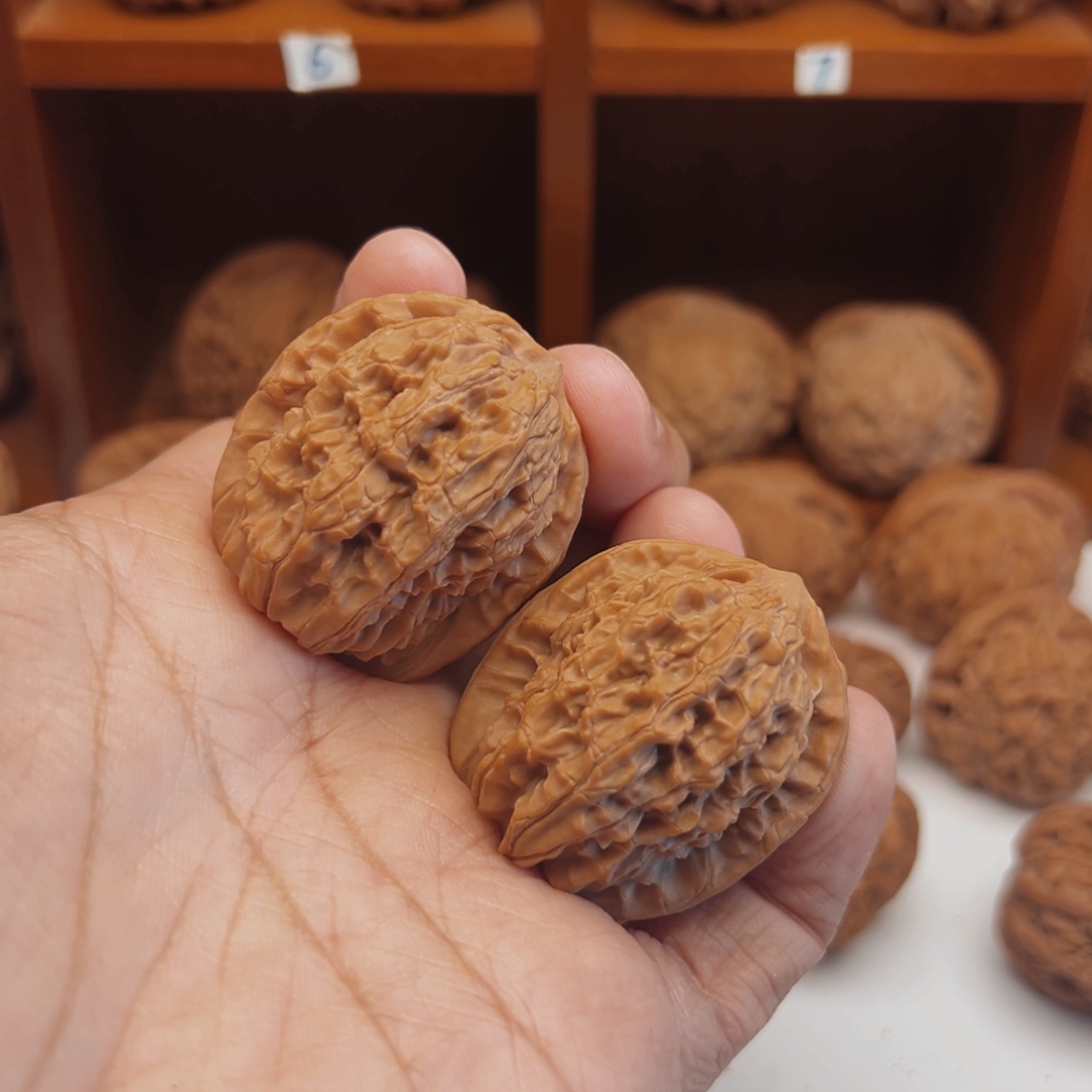 桃核吊坠35尺马老四全品