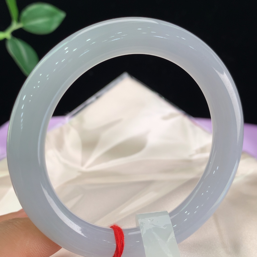 翡翠手镯未镶嵌111-1245