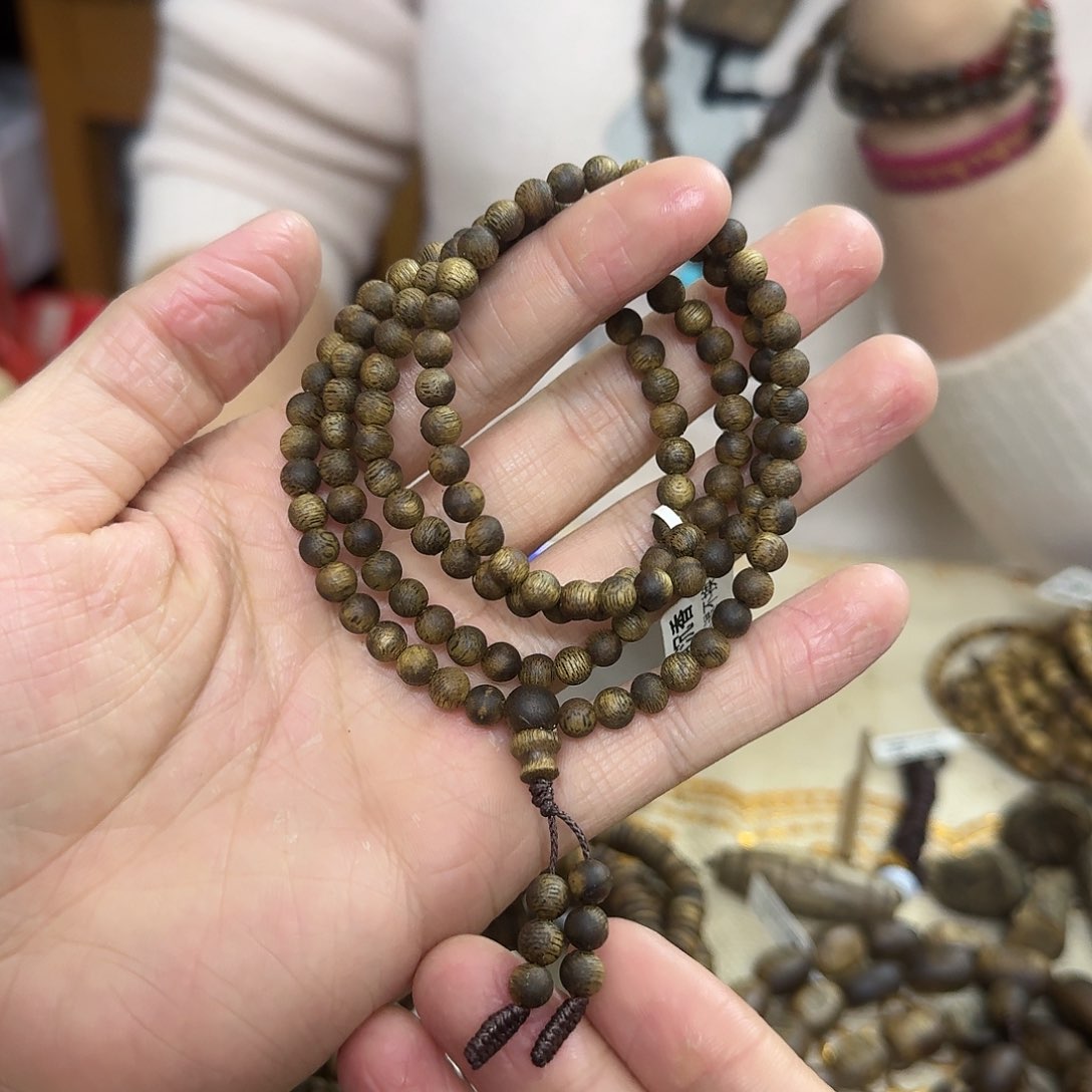 沉香木手串陆河多圈 0.5-8 克多样性发一