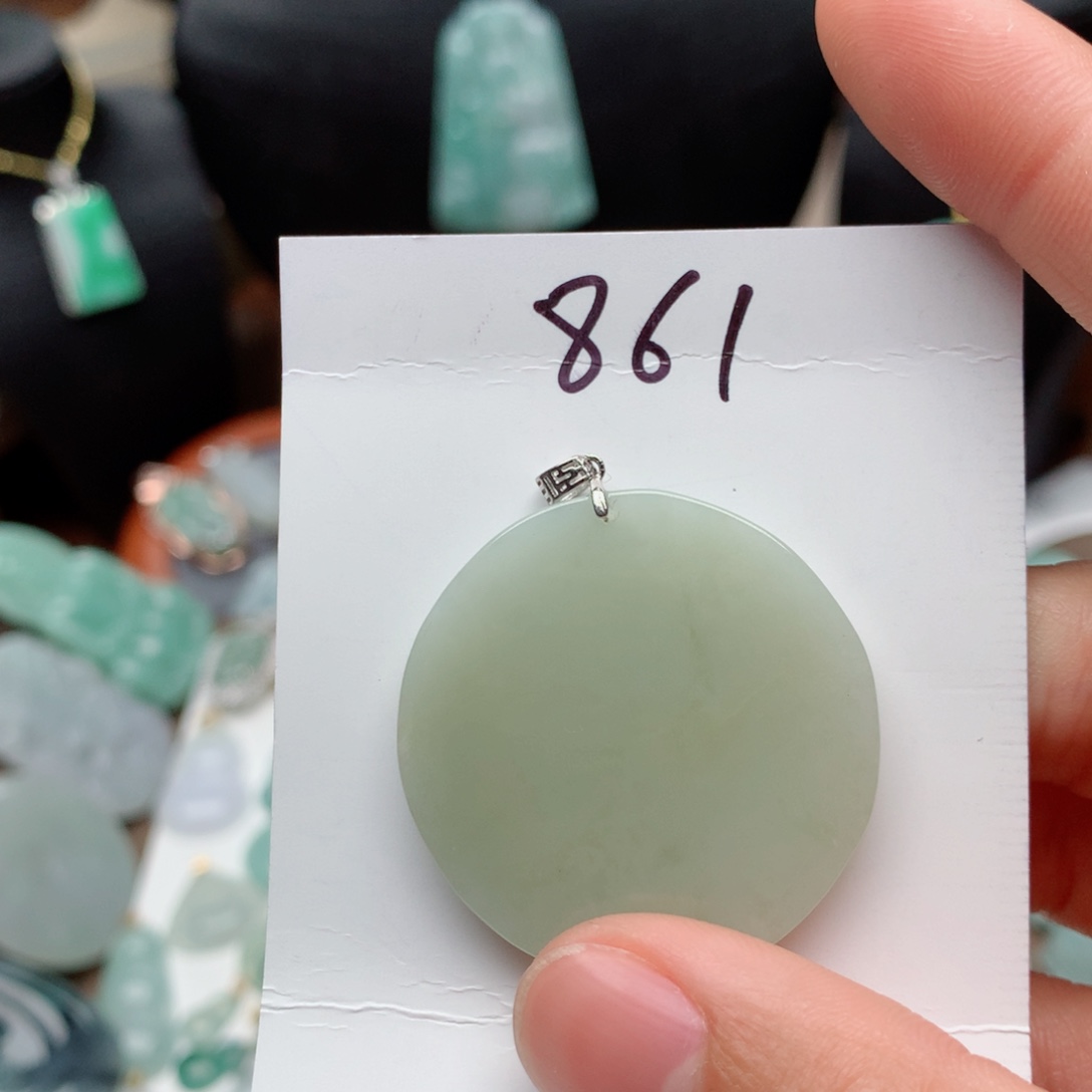 翡翠颈饰银S925镶嵌吊坠