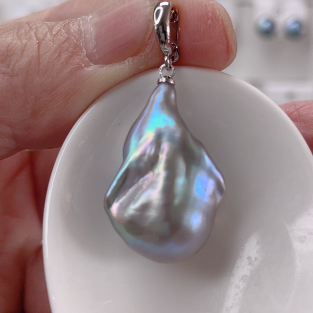 颈饰未镶嵌淡水珍珠