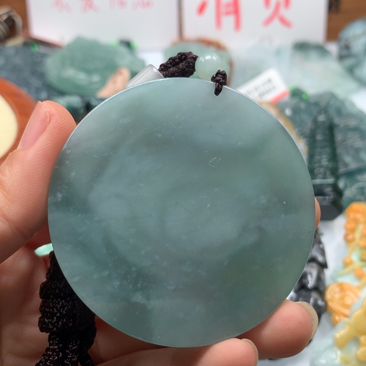 翡翠颈饰未镶嵌保真天然A货翡翠