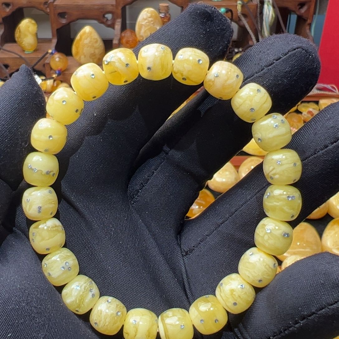 未镶嵌蜜蜡手串单圈12.3克