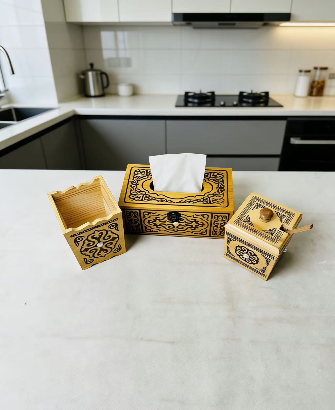 新款纯手工民族风复古实木雕花收纳三件套纸巾盒筷子筒盐罐礼盒装