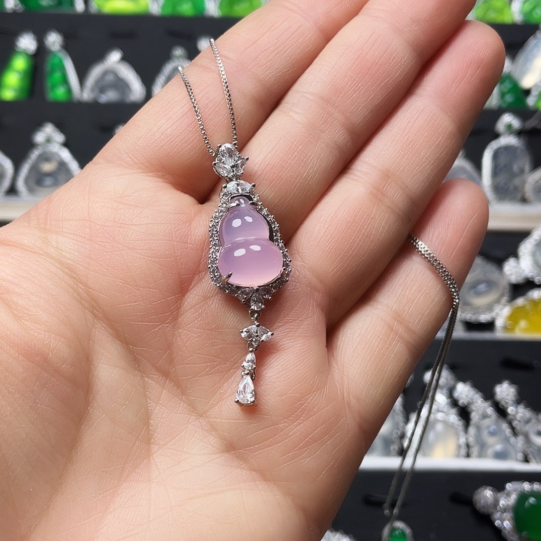 玛瑙/玉髓颈饰合金