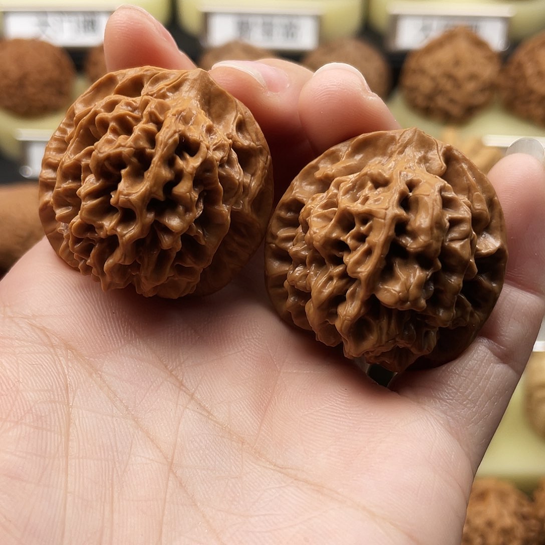 文玩核桃把件秦闷36尺728