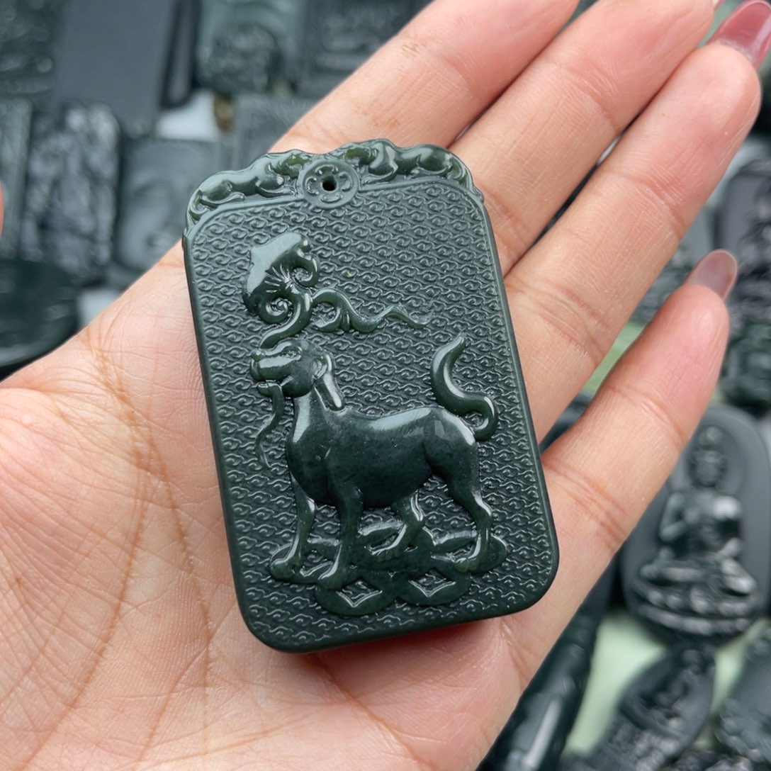 和田玉颈饰未镶嵌王*辰