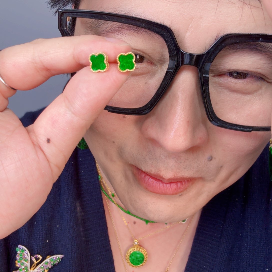 翡翠颈饰未镶嵌一对