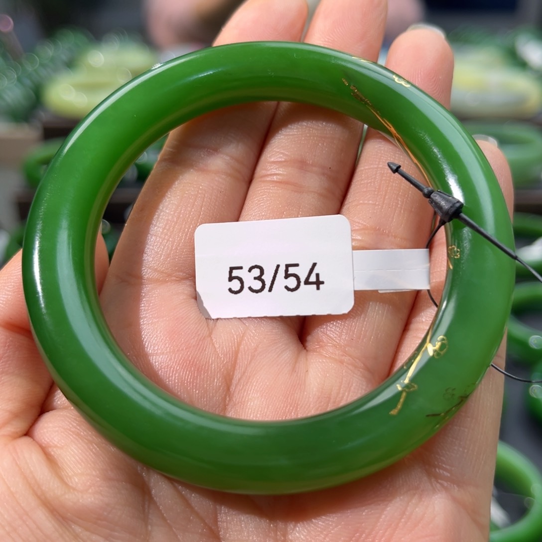 和田玉（碧玉）手镯未镶嵌