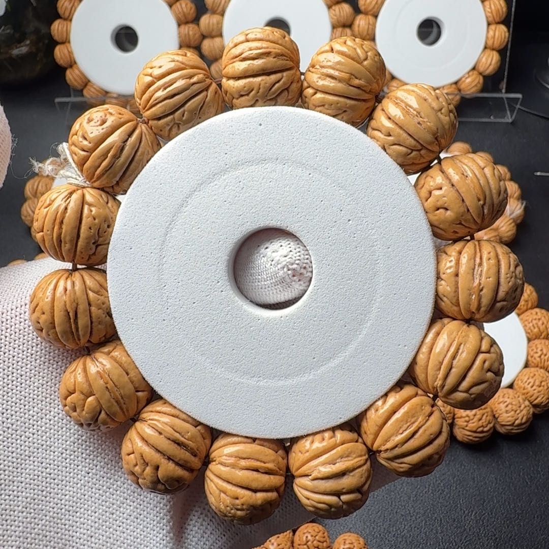 手串桃核金鱼肚同树果