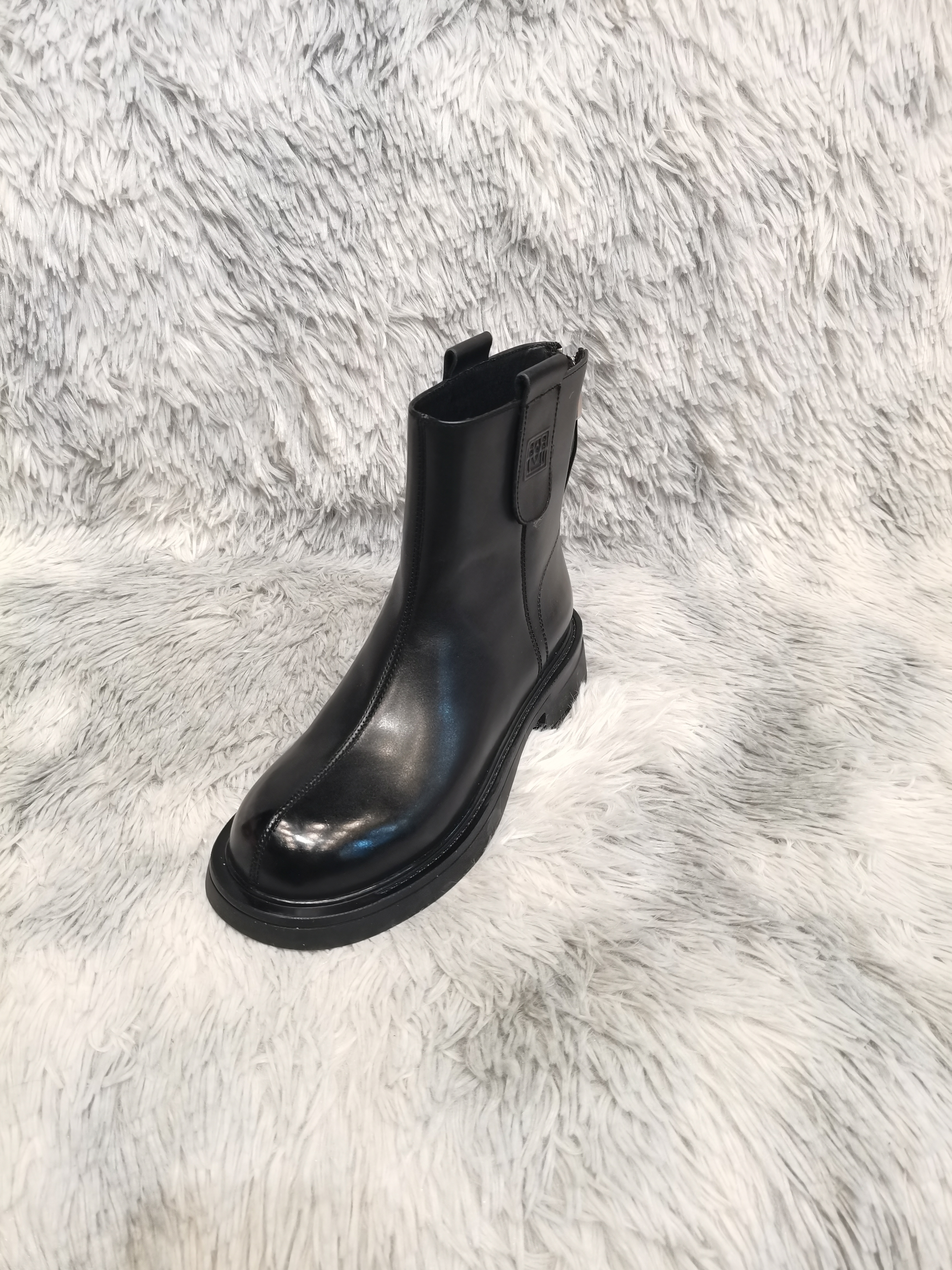 全皮单里平底小靴头