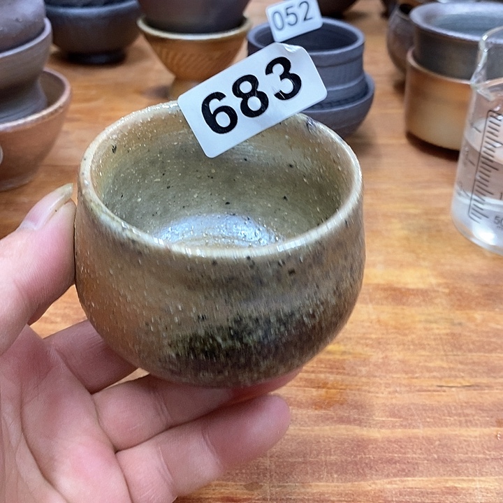 弯**笼我们的确是一个人