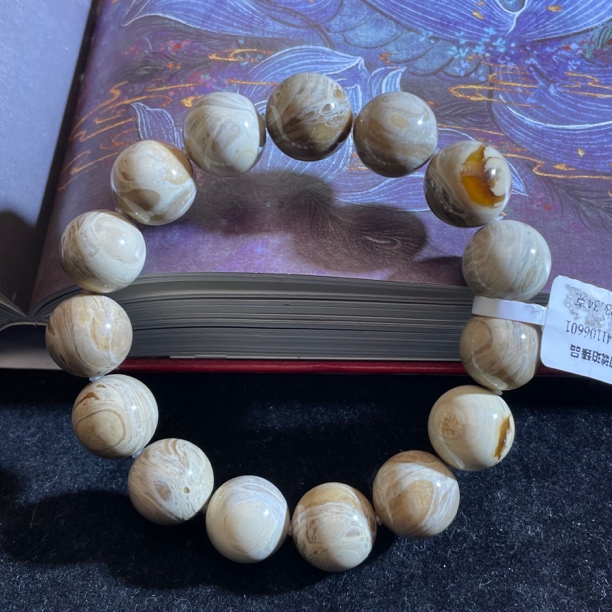 骨瓷漆白妖花根手串14+