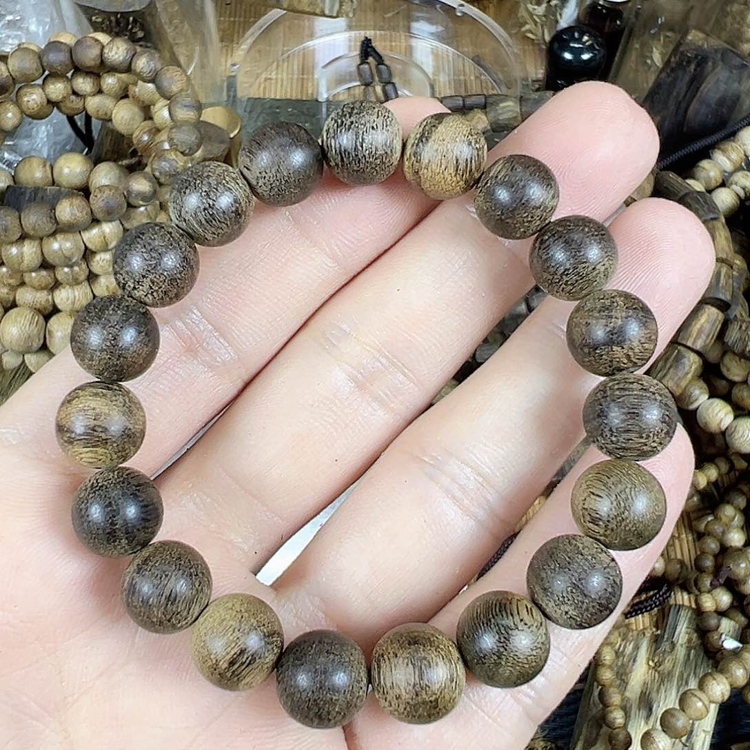 沉香手串可***乐达拉干1.0单圈8.7克