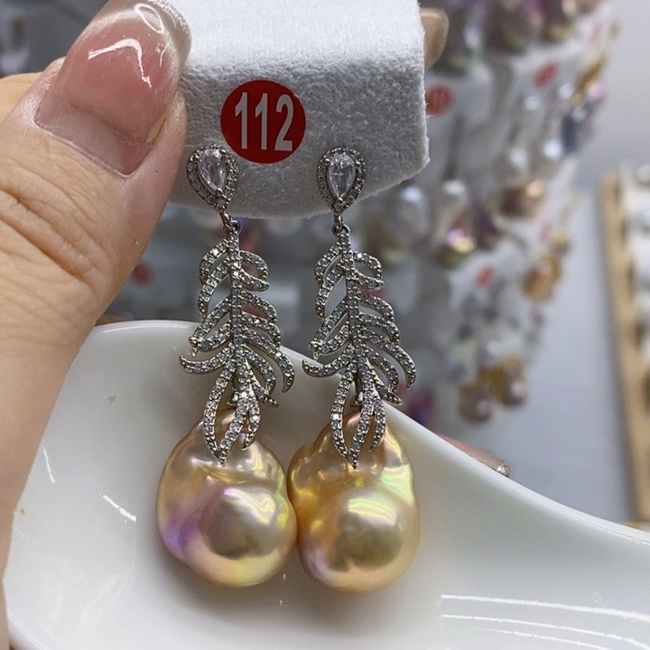 银S925镶嵌淡水珍珠耳饰M*