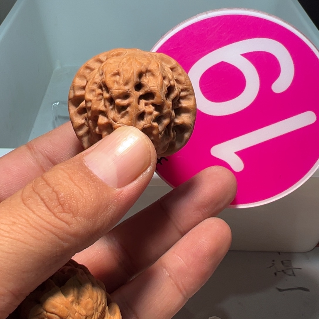 *****文玩核桃，粉色19号