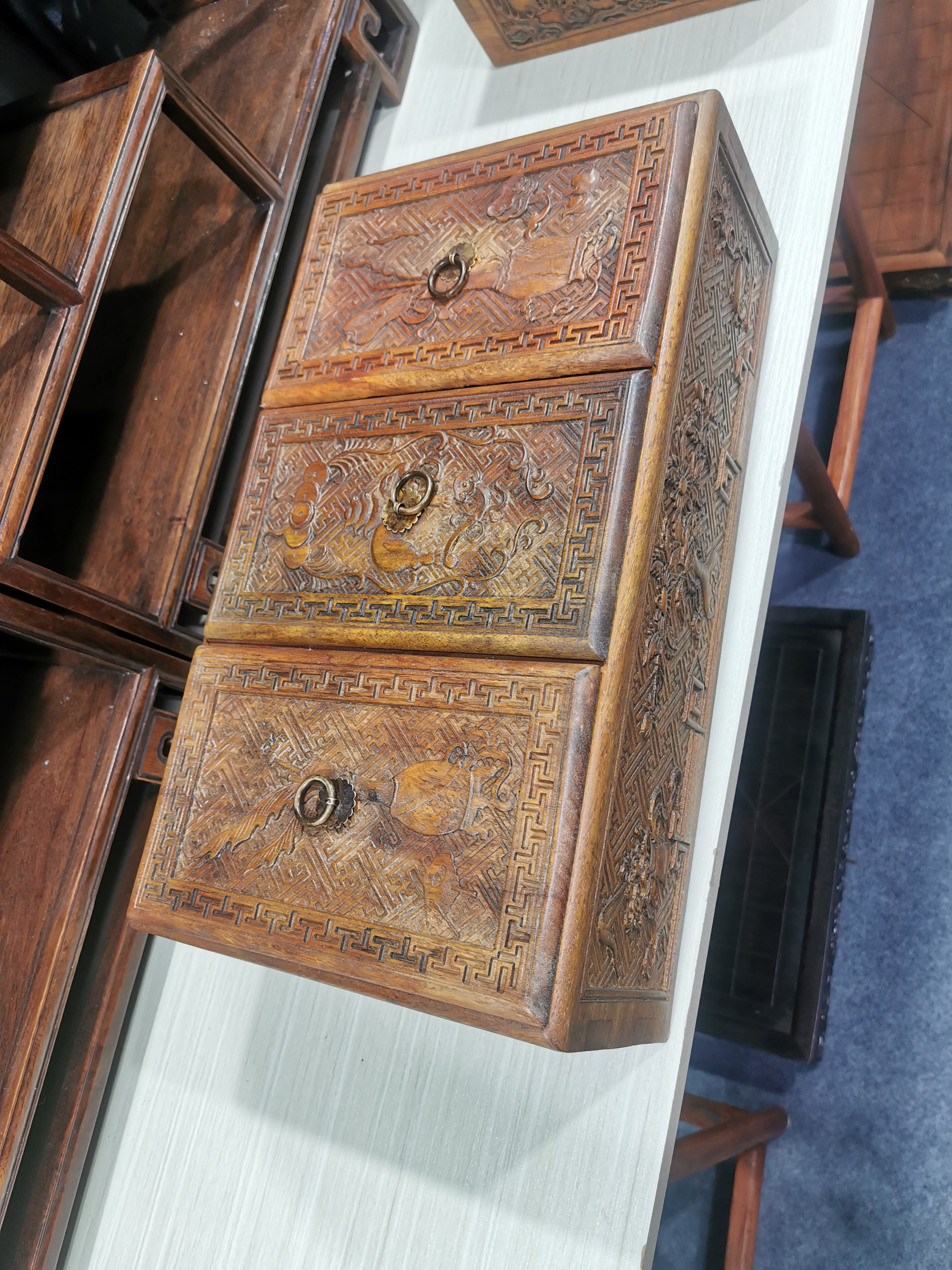 三格雕刻储物盒收纳盒