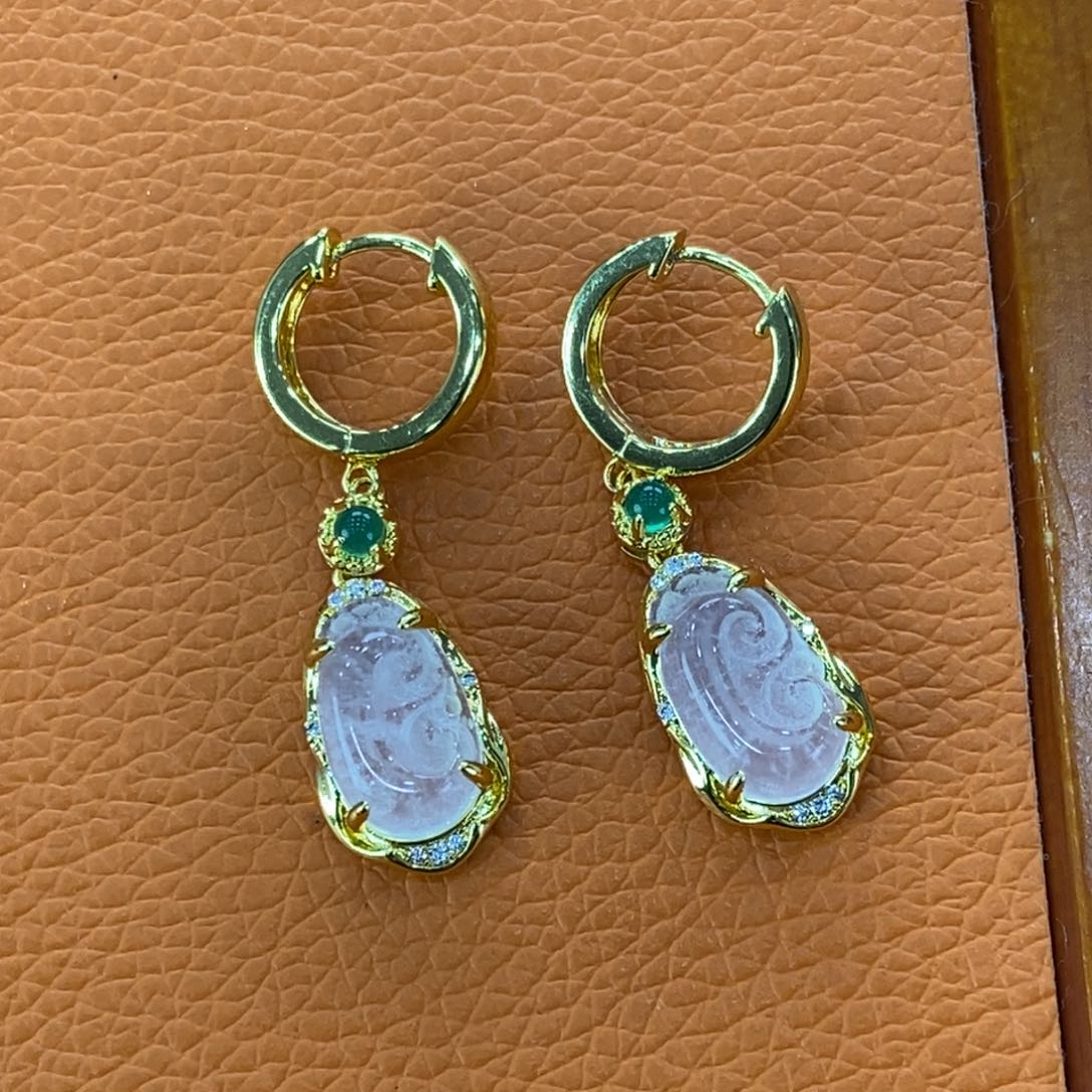 石英质玉吊坠(不含链)合金