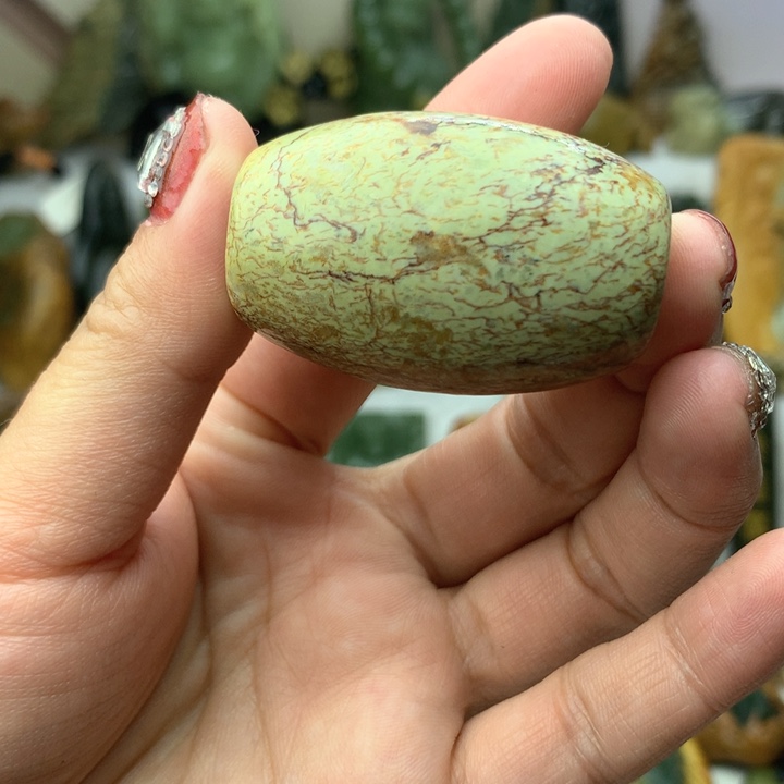 岫岩河磨玉（透闪石质玉）挂件未镶嵌