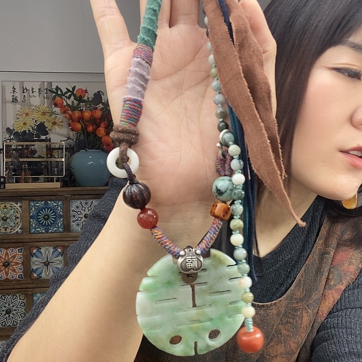 翡翠项链未镶嵌项链