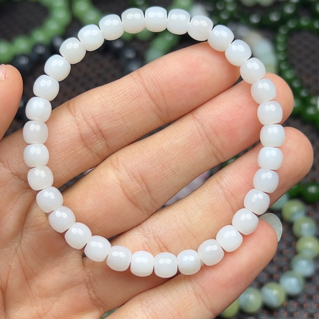 和田玉未镶嵌手链