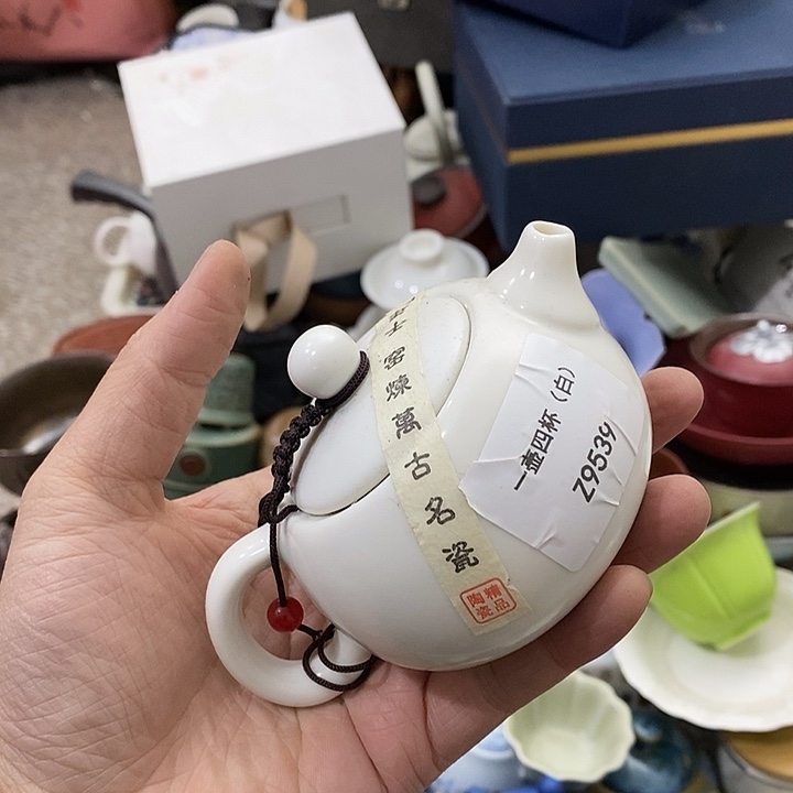 陶瓷艺术品及陶瓷制品