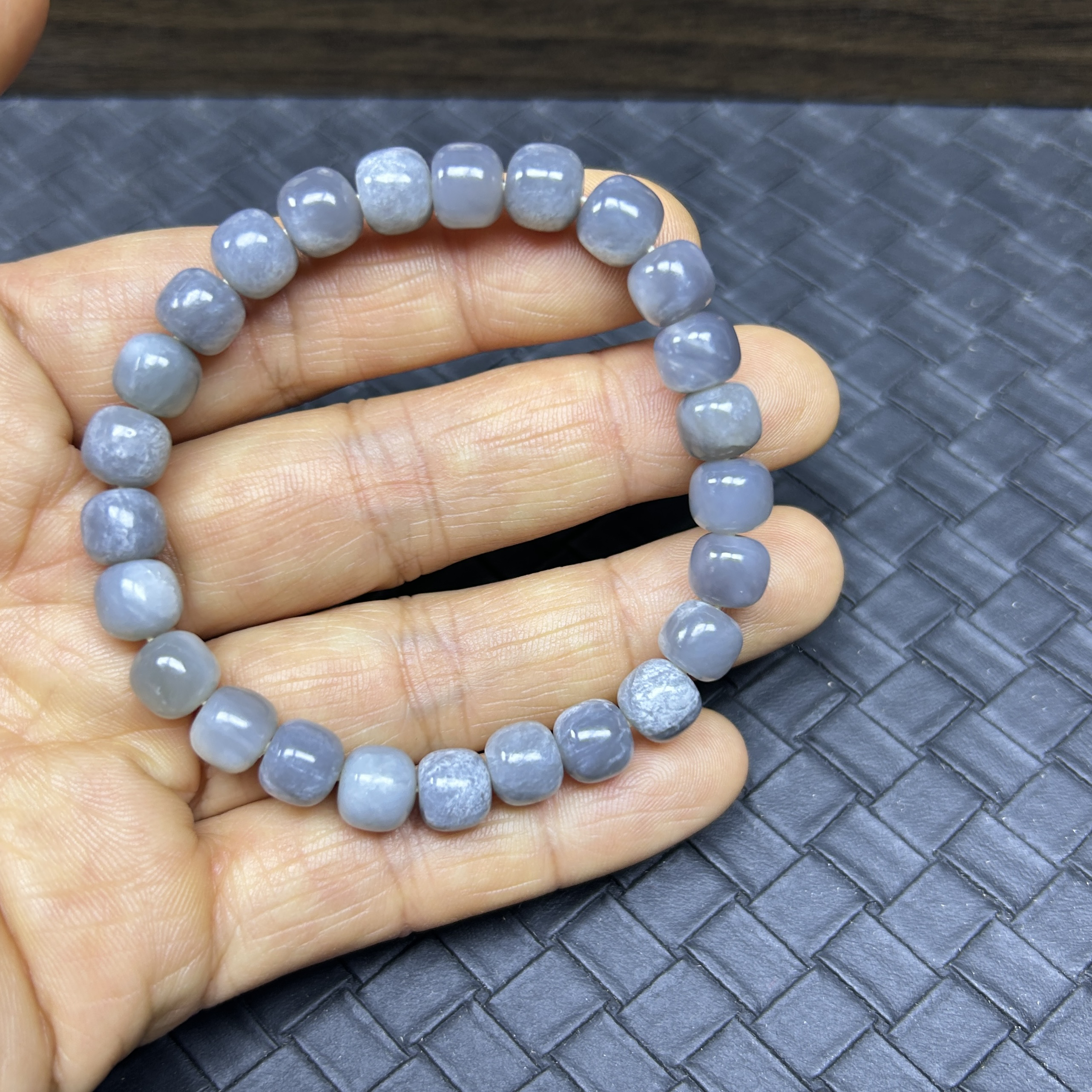 和田玉点墨青花直射珠卡8单圈手串轻奢国风气质多样性