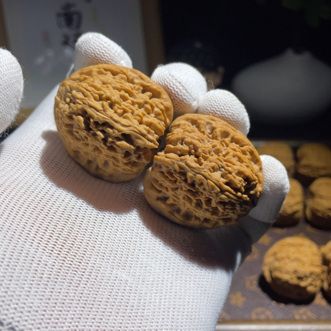 文玩核桃吊坠¥核桃