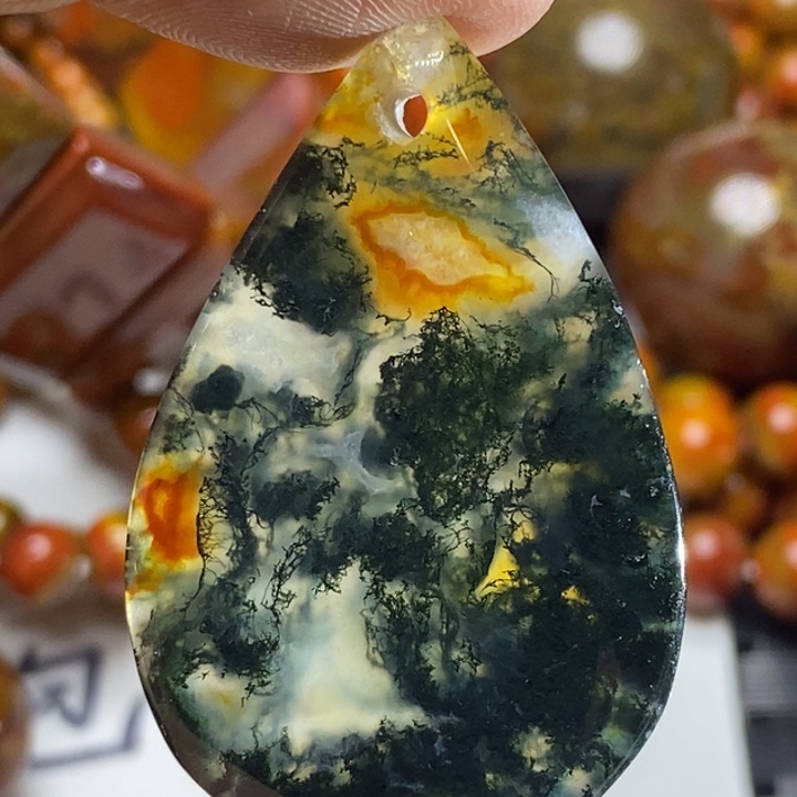 玛瑙/玉髓颈饰未镶嵌