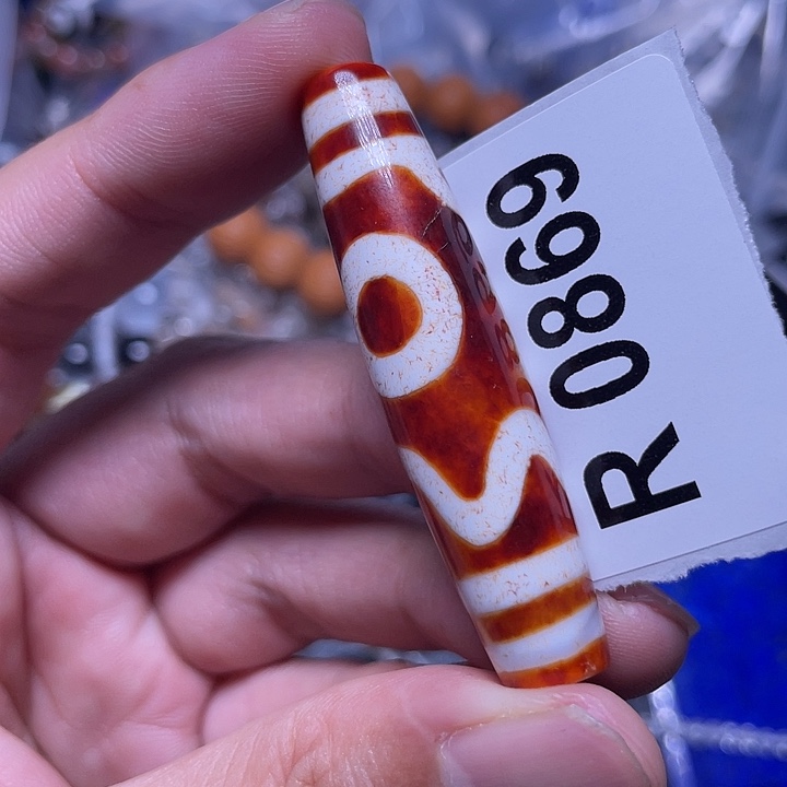 玛瑙/玉髓未镶嵌珠宝半成品瑕疵裂