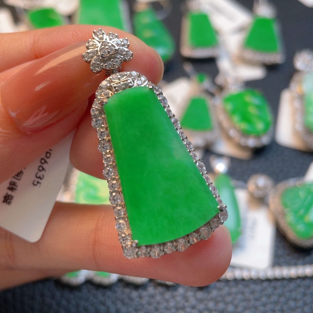 翡翠银S925镶嵌吊坠(不含链)