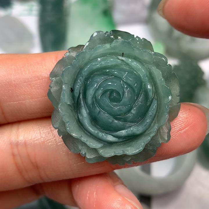 定制翡翠未镶嵌翡翠